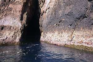 entrance to Long Cave